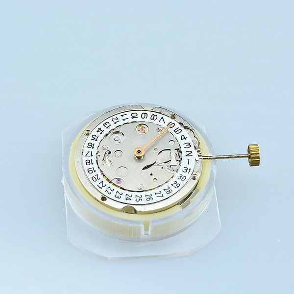 上海钻石手表厂钻石8120全自动机械 库存机芯