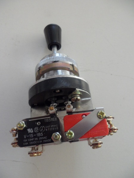 【批发】高质量十字开关 主令开关ls系列 lss1-44q lss1-44