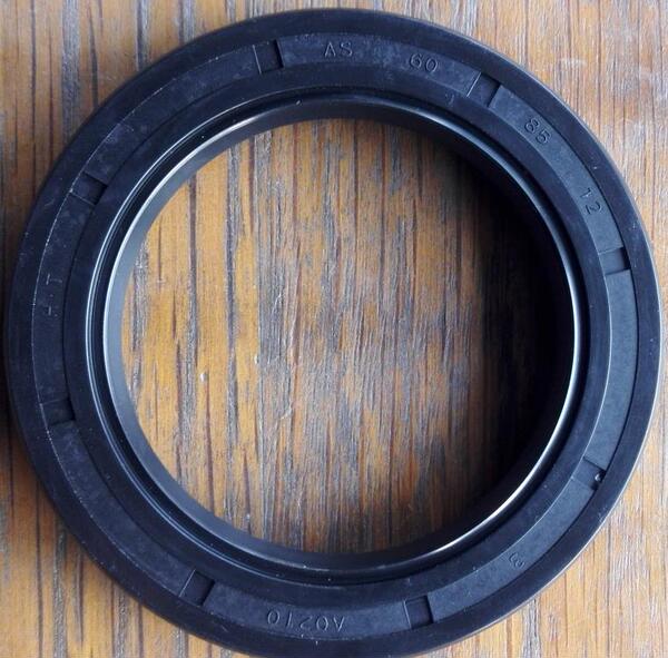 台湾进口sog 骨架油封tc270*320*20密封圈