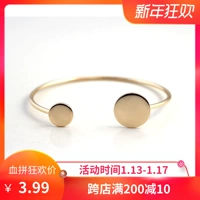 99 carat Châu Âu và Mỹ đơn giản trang sức gió thời trang thương hiệu vàng vòng tay tam giác nam và nữ (PK) vòng dâu tằm