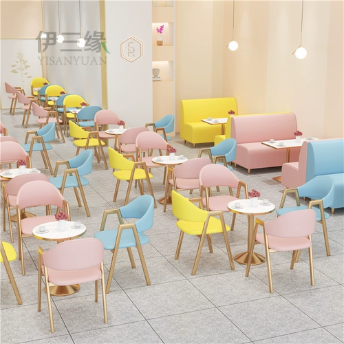 Чай с молоком, кофейный диван, десертные шпильки для волос, легкий роскошный стиль, популярно в интернете