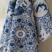 Синий и белый фарфоровый белый дно сине -белый лен на принципе хлопковая льняная одежда ткань 12 юань/метр