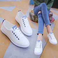 2018 mùa hè mới đáy phẳng dây đeo nhỏ màu trắng giày sinh viên Hàn Quốc rỗng breathable giày thường thấp cắt giày ren giày loafer nữ