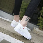 Giày nữ nhỏ màu trắng 2018 xuân mới phiên bản Hàn Quốc của giày vải hoang dã giày đế xuồng đế mềm
