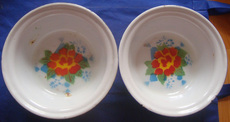Чашка 80年代 2个花卉搪瓷碗 底款金钱牌 上海益丰搪瓷总厂 一起走