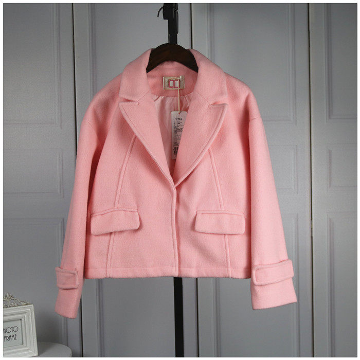 Lixin giảm giá của phụ nữ ★ L Lian loạt quầy phiên bản Châu Âu của đoạn ngắn hào phóng trơn vai phù hợp với cổ áo áo len