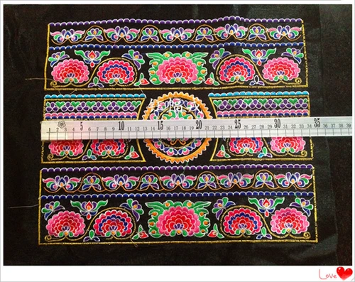 Национальная вышиваемая вышиваемая пленка, вышитые домашние украшения этнические вышитые шелковые шелковые шелковые продукты, Дополнительные материалы