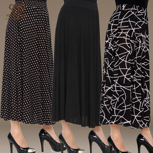 2018 phong cách dân tộc trung niên váy dài váy của phụ nữ kích thước lớn trung niên một- dòng váy mẹ váy dọc