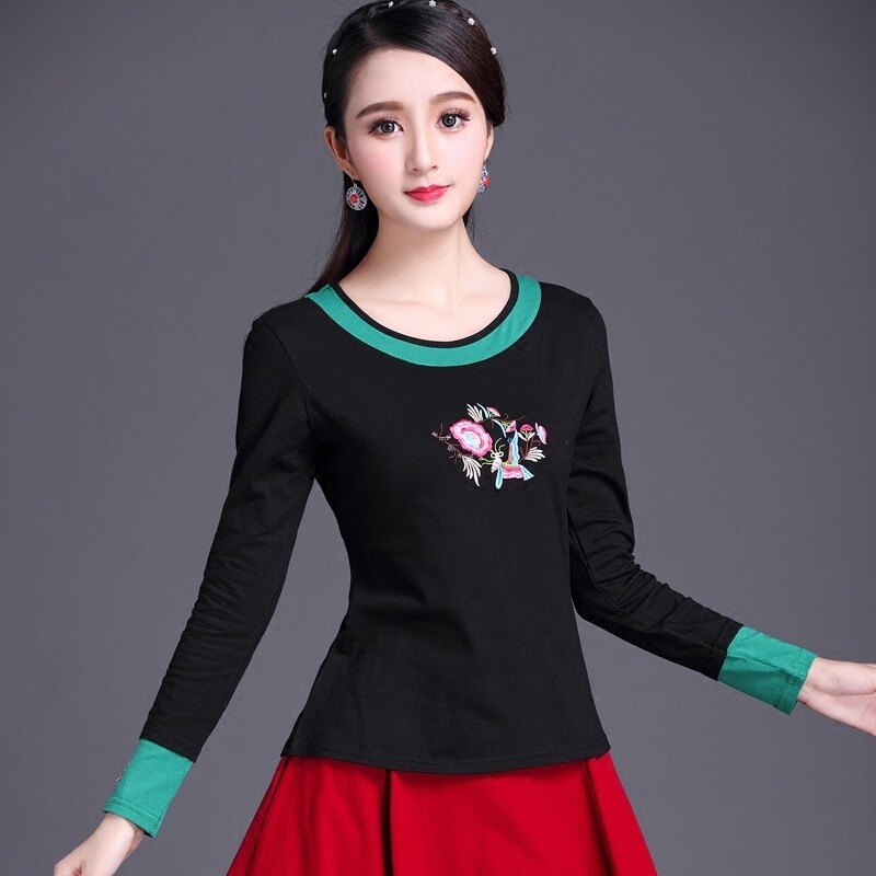 Phong cách quốc gia dài tay áo mùa xuân mới phong cách Trung Quốc thêu t-shirt Slim thêu kích thước lớn stretch đáy áo sơ mi nữ