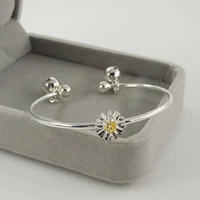 Nhật Bản và Hàn Quốc dễ thương vòng tay chuông bạc nhỏ hoa cúc tươi keo chuông sinh viên điều chỉnh vòng đeo tay tỏi vòng tay bạc nữ