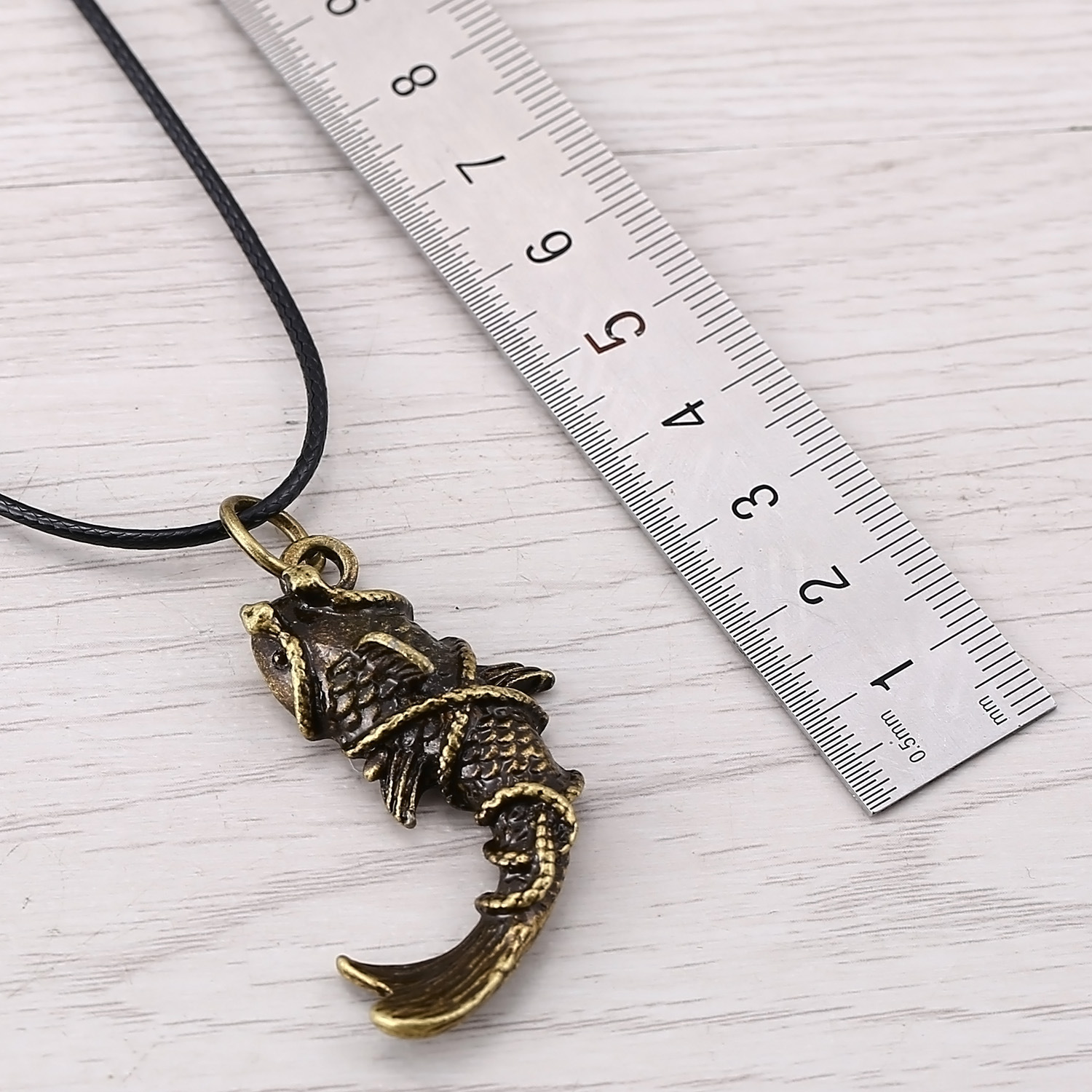 Snake Browed Copper Fish NecklaceTomb robbery note periphery Little brother Zhang Qiling Military card Wu Xie Necklace Tomb robbery Military card Dog Tag student ornaments gift