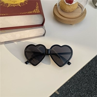 Черная рамка черная пленка