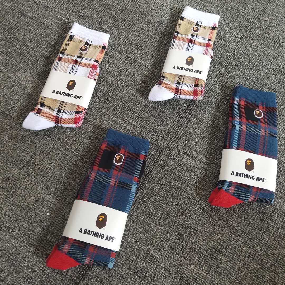 Light White Dark Bluebape Ape head new pattern Scotland lattice Fashion goods Embroidery LOGO Couple Sports socks male Socks New products