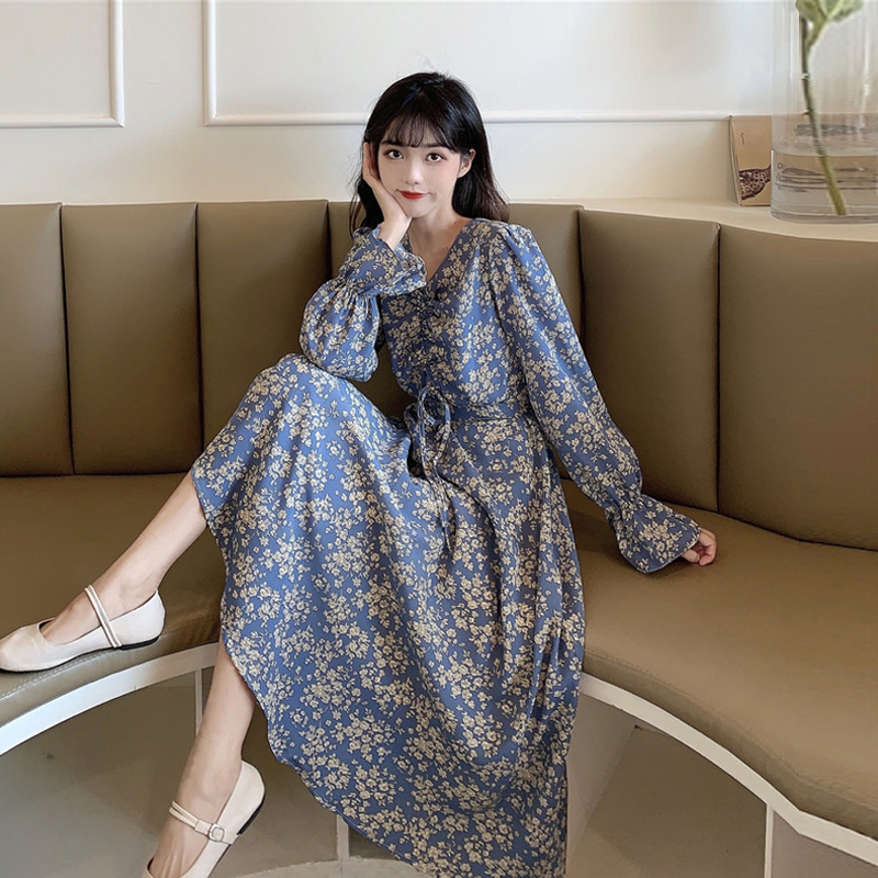 แฟชั่นฤดูใบไม้ร่วง ปี2020 ใหม่ชุดเดรสชีฟองแขนยาวลายดอกไม้สไตล์ฝรั่งเศส ชุดเดรสกระโปรงยาว 秋装2020年新款法式碎花裙秋季长袖连衣裙女春秋小个子秋长款裙子 แฟชั่นฤดูใบไม้ร่วง ปี2020 ใหม่ชุดเดรสชีฟองแขนยาวลายดอกไม้สไตล์ฝรั่งเศส ชุดเดรสกระโปรงยาว