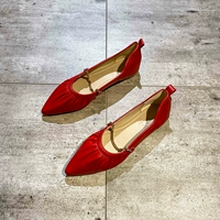 Универсальная обувь с заостренным носом, коллекция 2021, тренд сезона, в стиле Шанель, мягкая подошва, популярно в интернете