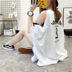 Phụ nữ mang thai phù hợp với mùa hè mới Hàn Quốc phiên bản của bat áo sơ mi strapless ngắn tay phụ nữ mang thai áo sơ mi đáy áo dạ dày lift quần hai mảnh Áo thai sản