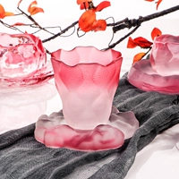Розовая чашка, японский чайный сервиз, градиент