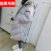 2018 chống mùa mới xuống áo khoác của phụ nữ phần dài thời trang cổ áo lông thú lớn lỏng mùa đông dày Hàn Quốc phiên bản của các phong cách mũi triều Xuống áo khoác