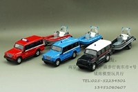 1:43 Xe mô hình tĩnh hợp kim chính hãng Land Rover Defender cộng với tàu kéo kết hợp xe cảnh sát Ý đồ chơi trẻ em