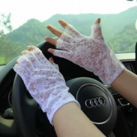 Летние тонкие кружевные перчатки, короткий модный белый комплект, без пальцев, защита от солнца