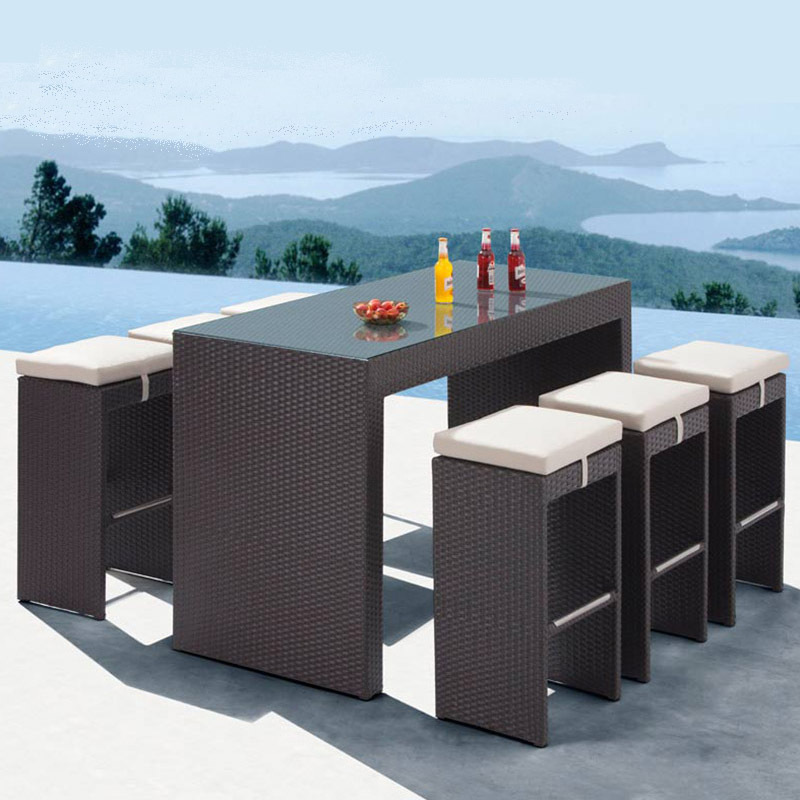 Bàn ghế mây ngoài trời, ghế mây thư giãn, quầy bar cao cấp và ghế quầy bar kết hợp, bàn ghế ban công sân ngoài trời có xích đu bên ngoài chống thấm