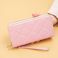 Светло-розовый