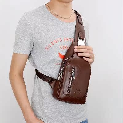 2018 nouvelle poitrine pack d'hommes version coréenne de la marée pack de taille petit sac à dos pour hommes sac de messager de sac de loisirs sac d'épaule