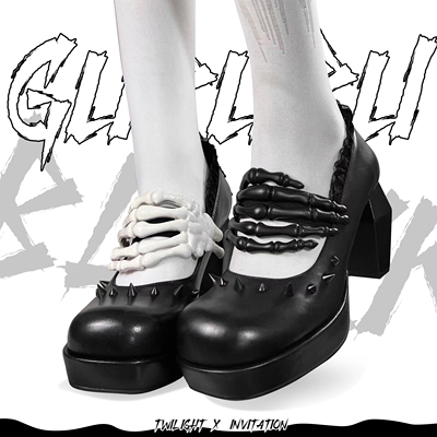 taobao agent Twilight invited Gururu original Gothic skull design high -heeled shoes lolita small leather shoes