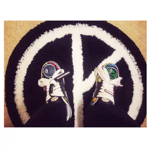 Бренд Tide Peceminusone, Quan Zhilong, тот же PMO Anti -War Carpet ins net net red decorative -resperation