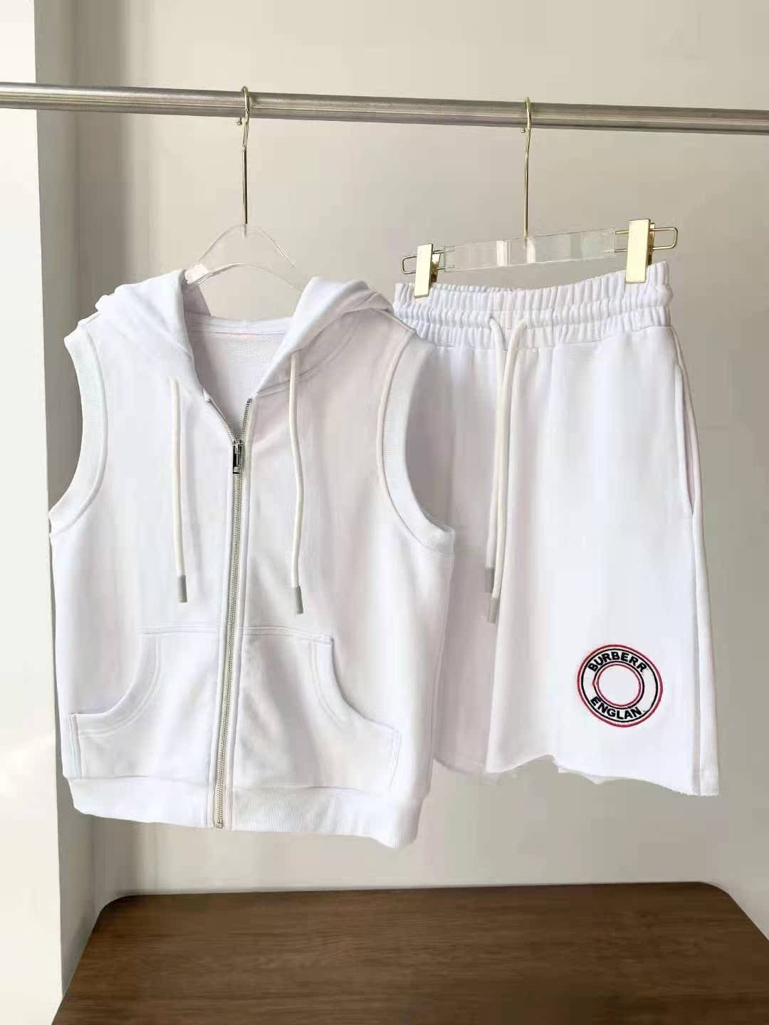 White ShortsChaopai 2021 Spring and summer New products British style black and white Two colors vest shorts suit heavy industry Embroidery Versatile Foreign style