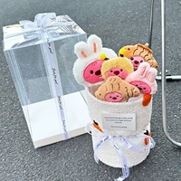 Классическая подарочная коробка, светодиодная лента, открытка, букет