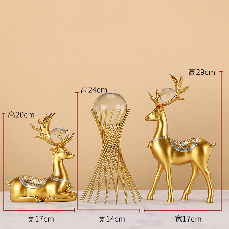 Lucky Deer (gold) with ball, small waist