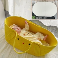 Маленькая желтая курица+губка