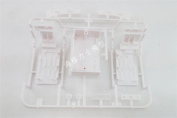 1/14 To'q rangli boshli seriyali Tiangong ACTROS 3363 Plastik qismlar H qulashi