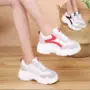 Giày thường thời trang giày thể thao nữ mới siêu giày lửa nhỏ màu trắng phụ nữ thắt lưng giày lưới thoáng khí du lịch giày thể thao cho bé gái