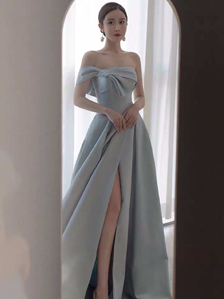 Evening dress, 2020, fitted, open shoulders