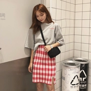 2018 mùa hè mới của Hàn Quốc tính khí thời trang phù hợp với hoang dã ngắn tay dài t-shirt + kẻ sọc cao eo váy