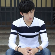 Nam dài tay áo thun phiên bản Hàn Quốc của người đàn ông đẹp trai bông áo thun mùa xuân phần mỏng mặc một chiếc áo đáy để có quần áo