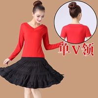 Красный черный лонгслив, V-образный вырез