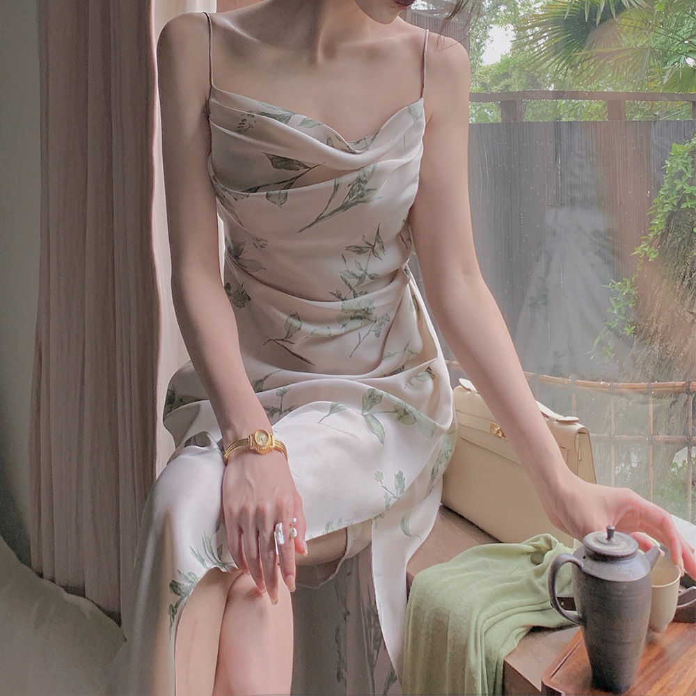 Green Plant Printing,From one camisole Dress French 2021 summer new pattern Straight shoulder Advanced sense Minority Satin skirt female summer