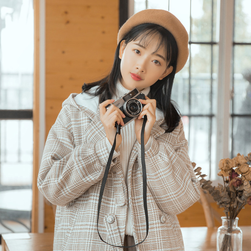 2018 mới mùa đông retro kẻ sọc Sen áo len nữ ngắn nhỏ trùm đầu sinh viên áo len