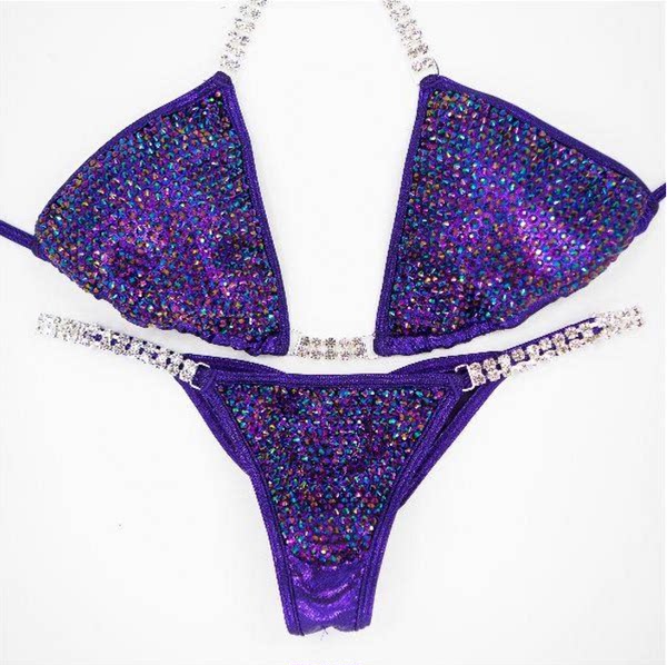 Сексуальный сиреневый купальник, США