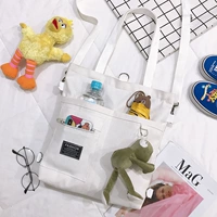 Белый можно отправить в лягушки с обеих сторон