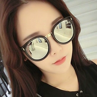 Bài hát Hui Qiao với đoạn kính mát nữ thời trang hipsters hoang dã 2018 mô hình ngôi sao Hàn Quốc phiên bản của khuôn mặt tròn đơn giản và thoải mái kính mát kính rayban nữ