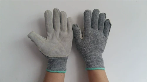 Cafela Dinima Stickers Кожаные анти -точковые перчатки.