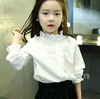 Trẻ em mặc áo 2018 mùa xuân và mùa thu trẻ em Hàn Quốc phiên bản của màu rắn cô gái lớn bông hoang dã đáy áo sơ mi trắng dài tay áo áo sơ mi cho bé gái 12 tuổi