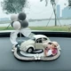 Качающийся серый шарик+белый автомобиль+розовая пара