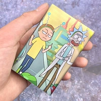 Средний палец Рика Момоти