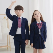 Bộ đồng phục học sinh phù hợp với trẻ em Bộ quần áo lưới Anh nhỏ phù hợp với học sinh lớp dịch vụ mẫu giáo phục vụ sân vườn - Đồng phục trường học / tùy chỉnh thực hiện