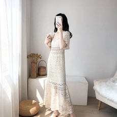 Солдатская детская одежда 实拍2023夏季新款重工纯棉镂空蕾丝收腰显瘦方领中长连衣裙